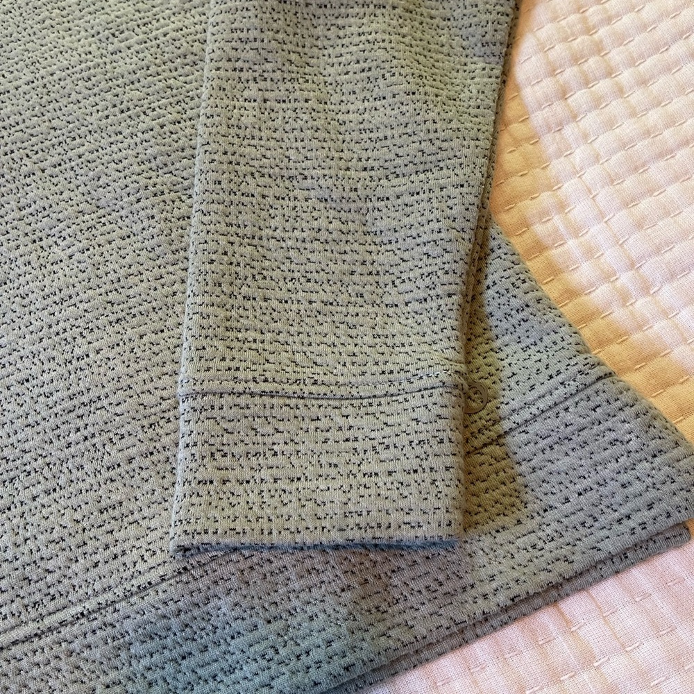 The American Outdoorswoman Blue Knit Sweater - Picture 2 of 7